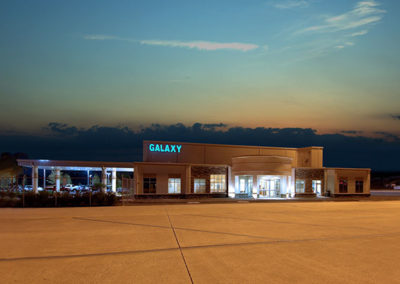 Exterior picture of Galaxy Aviation commercial construction prefab metal building by McKee General Contractors.